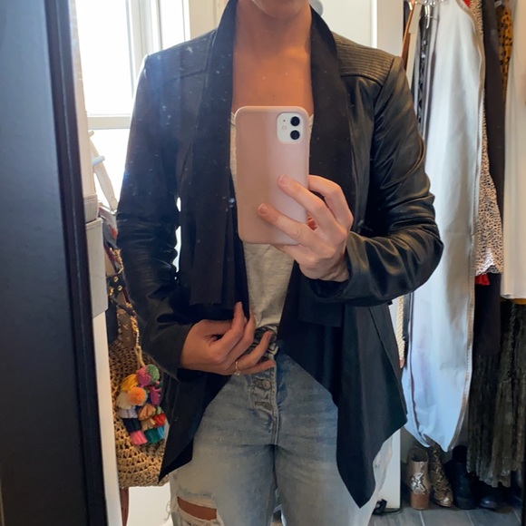 levi’s black faux leather and suede moto jacket - Picture 2 of 6